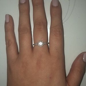 pandora ring
